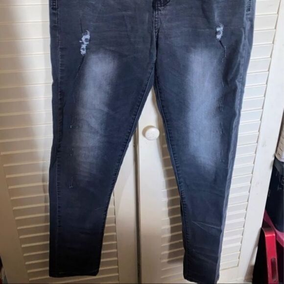 Japanese Style Fashion Men's Jogger Jeans Black Streetwear 
Distressed 
30/32 - Picture 3 of 5